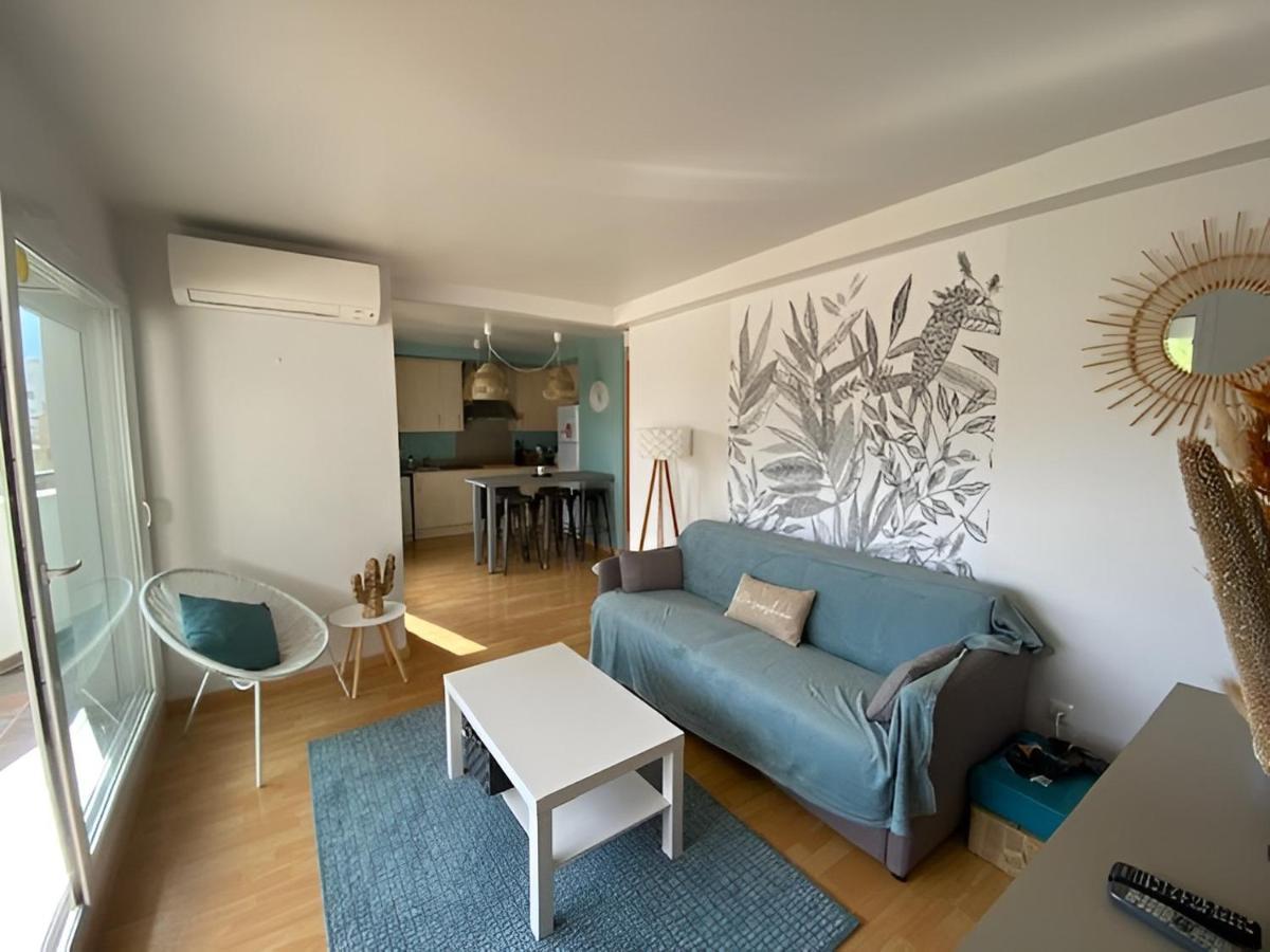 Superbe Appartement Renove, Residence Avec Piscine Roses Exterior foto